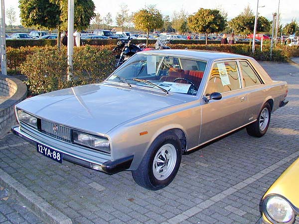 1973_Fiat_130_coupe.JPG