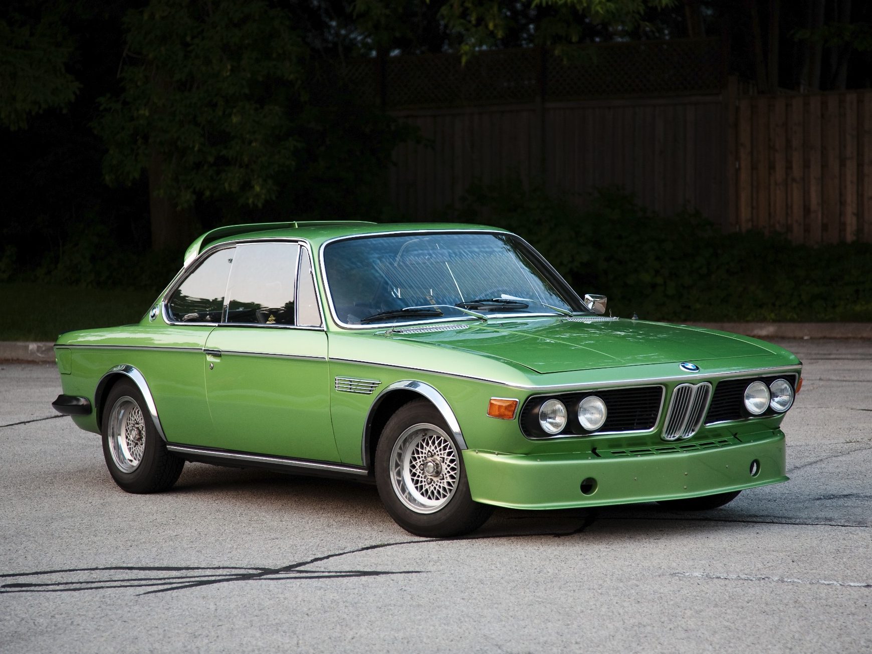 bringatrailer.com