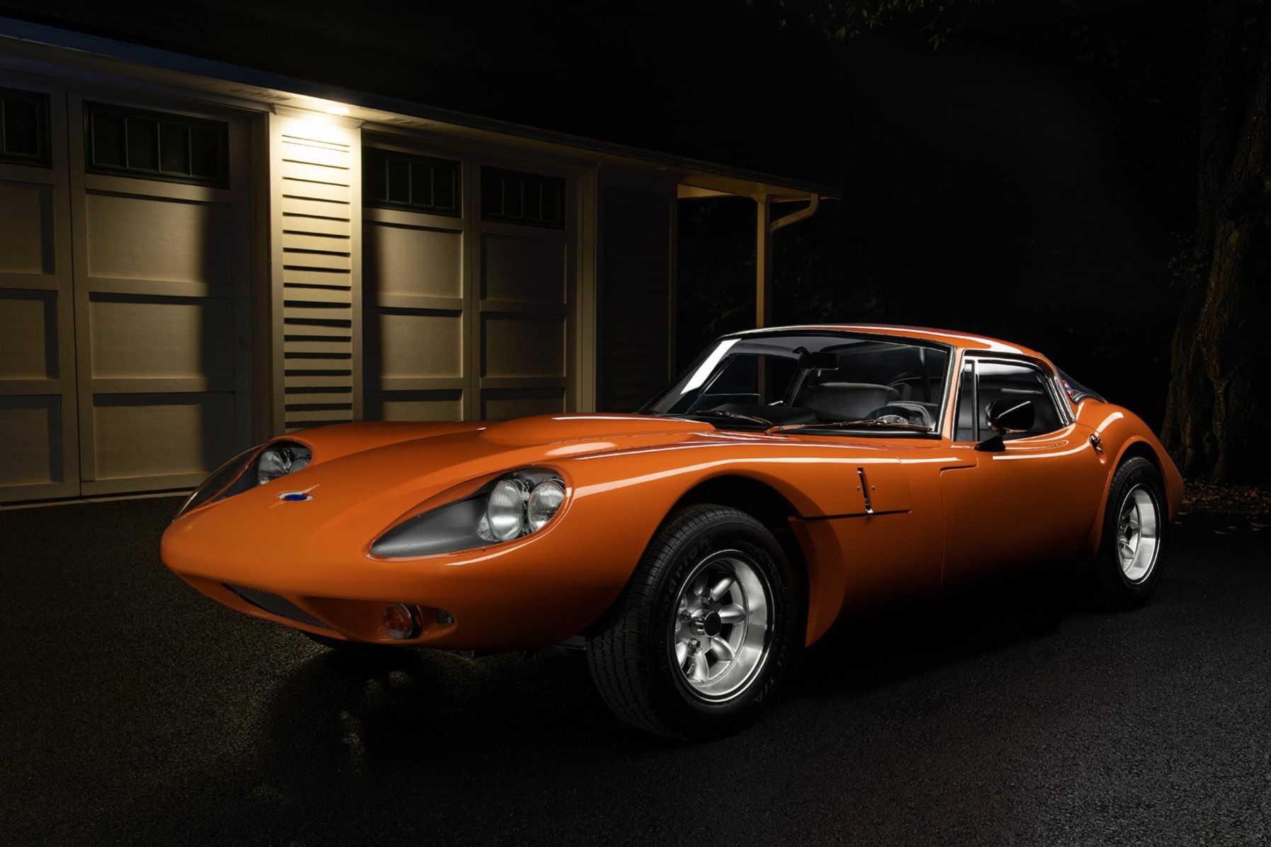 bringatrailer.com