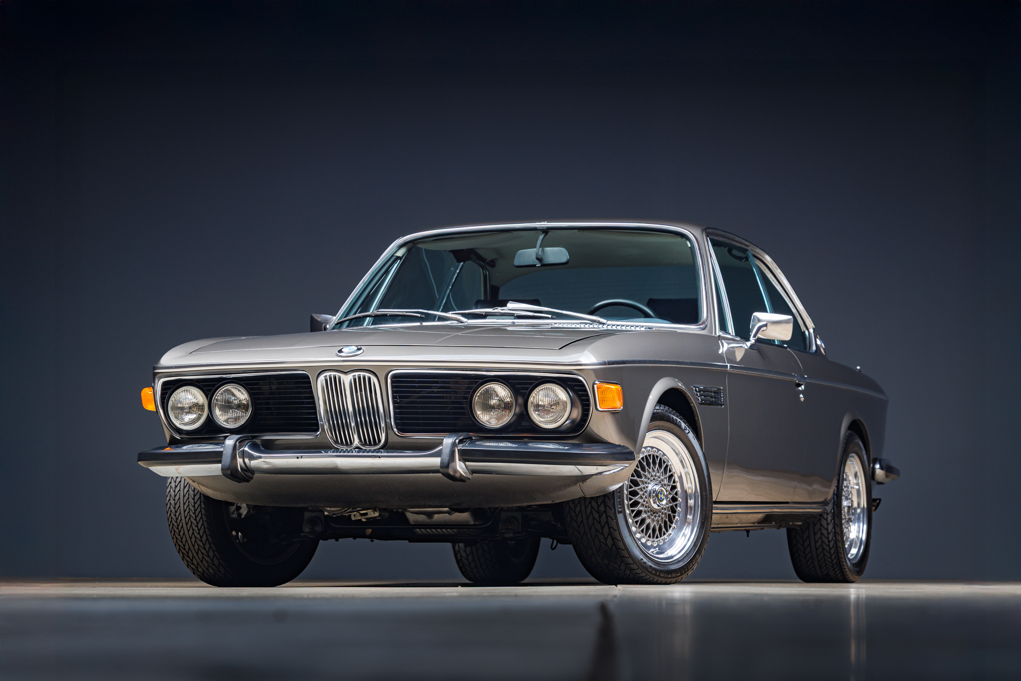 bringatrailer.com