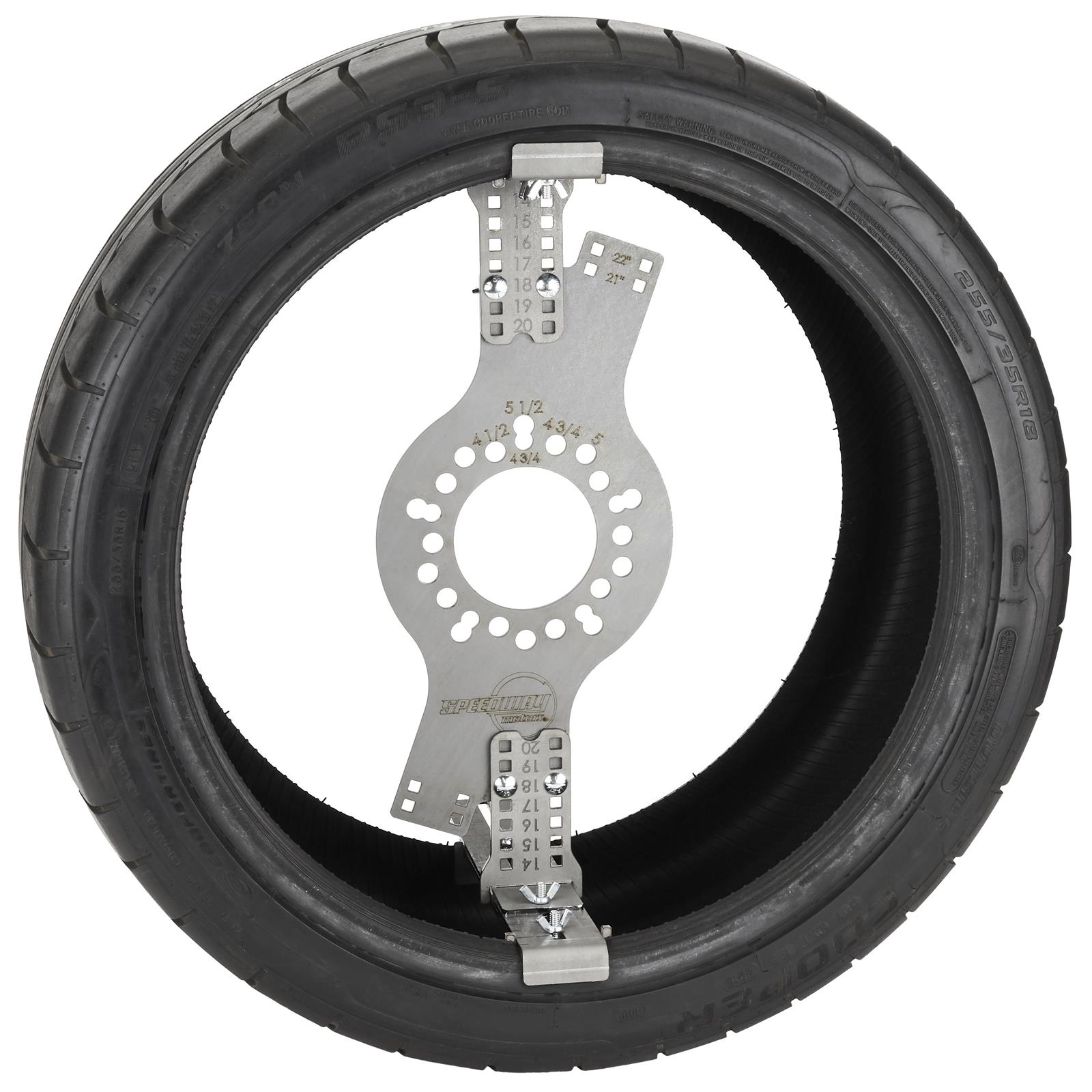 www.speedwaymotors.com
