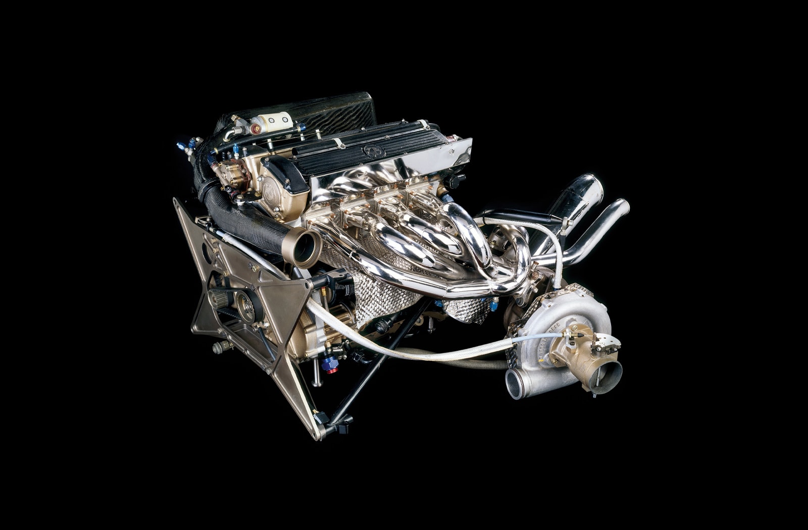 www.autoevolution.com